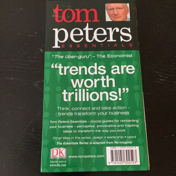 Tom Peters Essentials ( 3 books ) - Picture 9 of 10
